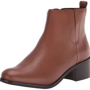Cole Haan Brown Leather Zippered Ankle Booties Casual Low Heel